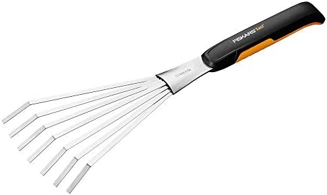 Fiskars 315520-1001 Xact Hand Garden Rake, Black/Slivler post thumbnail image