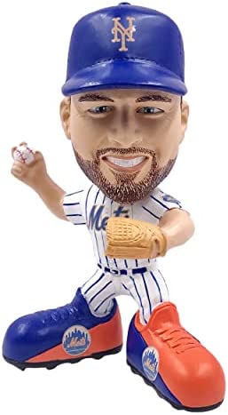 Jacob deGrom New York Mets Showstomperz 4.5 inch Bobblehead post thumbnail image