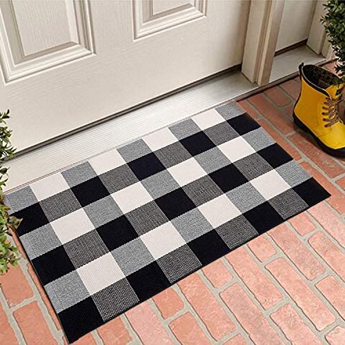 MUBIN Buffalo Plaid Rug 2X3 ft Outdoor Black and White Checked Rug Cotton Reversible Hand-Woven Indoor Washable Entryway Front Porch Decor Rugs for Layered Welcome Front Door Mats post thumbnail image