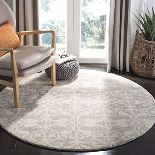 SAFAVIEH Chatham Collection 5′ Round Light Grey/Ivory CHT765E Handmade Geometric Premium Wool Area Rug post thumbnail image