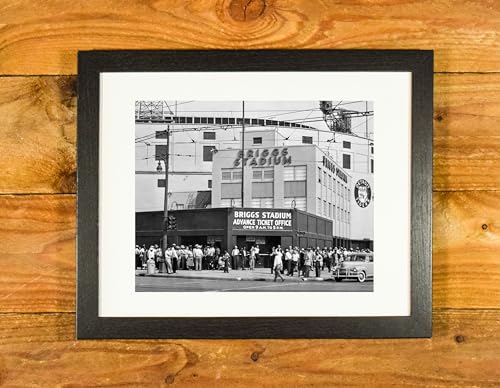 Briggs Stadium – Former Iconic Detroit Ballpark (1912-1999) – Matted and Framed Vintage Sports Wall Hanging (11 x 14 Frame – 8 x 10 Image) post thumbnail image